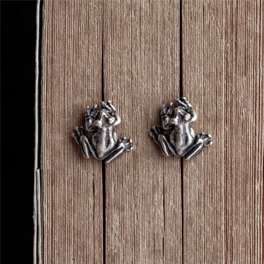 S925 SINGLE ACCENT Frog Ear Nail Rock Personality Earring